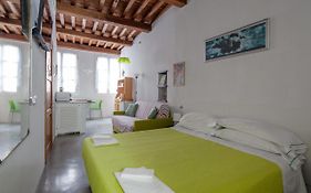 Ludovica Studio - Backpackers House Vernazza